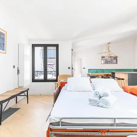 Luxury Flat With Ac La-verrère-du-paradis Appartamento