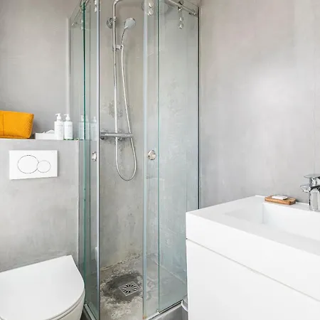 Luxury Flat With Ac La-verrère-du-paradis Appartamento *